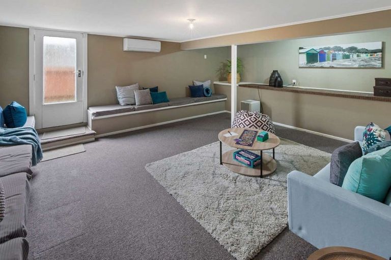 Photo of property in 20 Harbour View Road, Harbour View, Lower Hutt, 5010