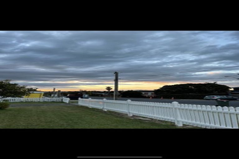 Photo of property in 32 Karaka Road, Beachlands, Auckland, 2018