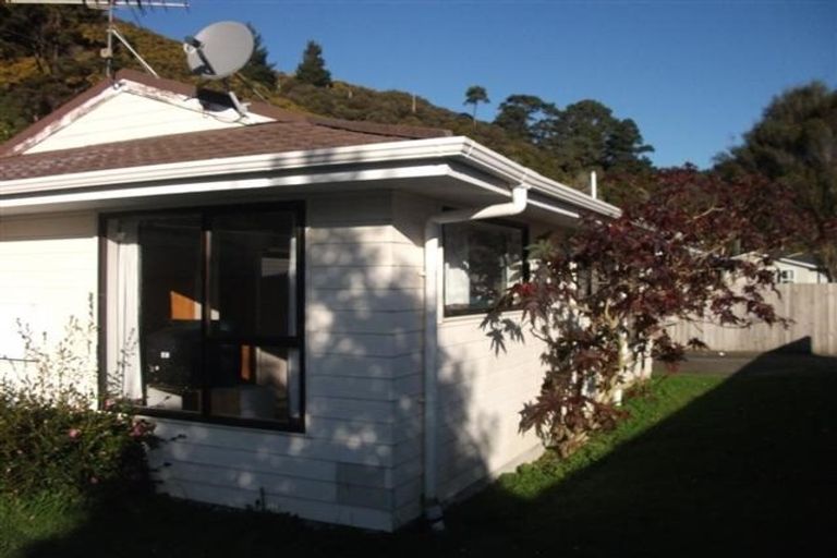 Photo of property in 2/32 Eldon Grove, Taita, Lower Hutt, 5019