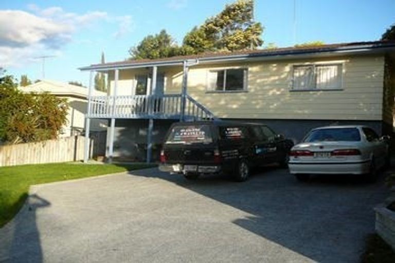 Photo of property in 103 Spinella Drive, Bayview, Auckland, 0629
