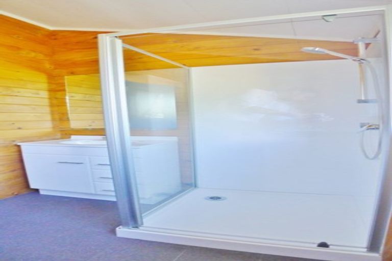 Photo of property in 31a Kellett Road, Ranui, Auckland, 0612