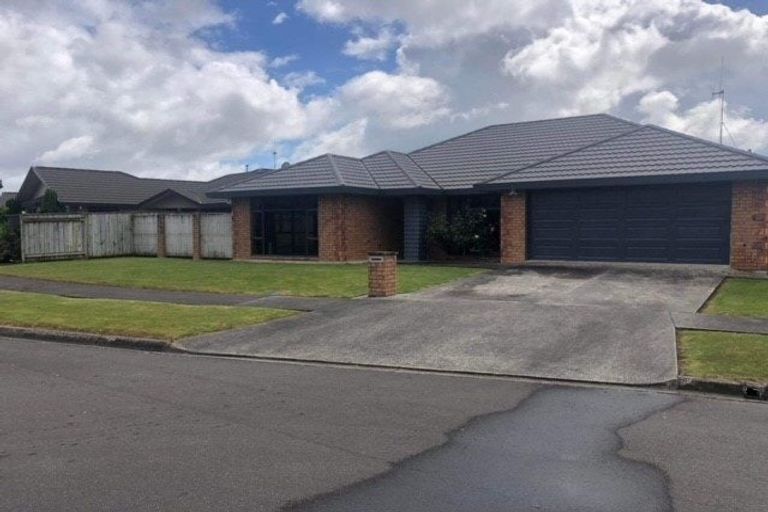 Photo of property in 14 Cleveland Heights, Kelvin Grove, Palmerston North, 4414