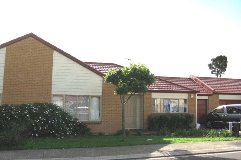Photo of property in 10 Dunbarton Drive, Ranui, Auckland, 0612