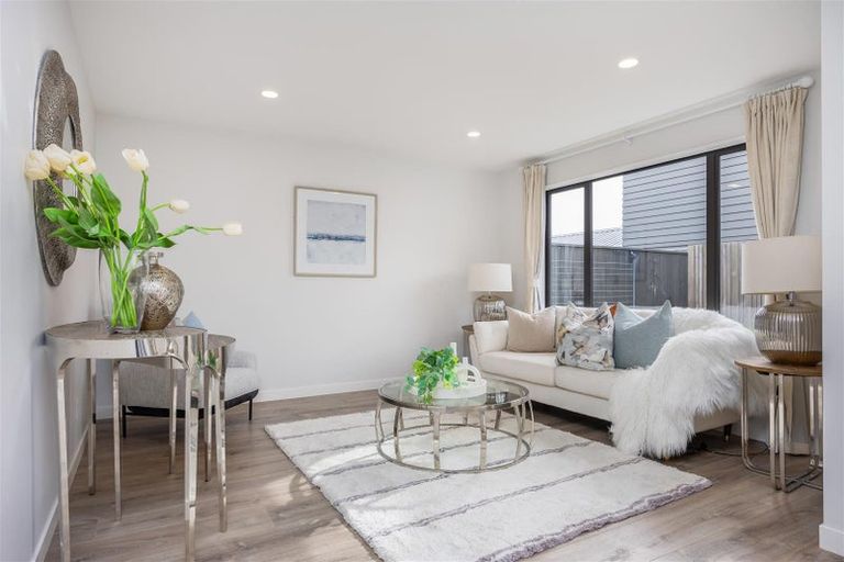 Photo of property in 4 Henry Lloyd Place, Silverdale, 0932