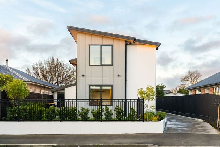 Photo of property in 1/214 Barrington Street, Somerfield, Christchurch, 8024