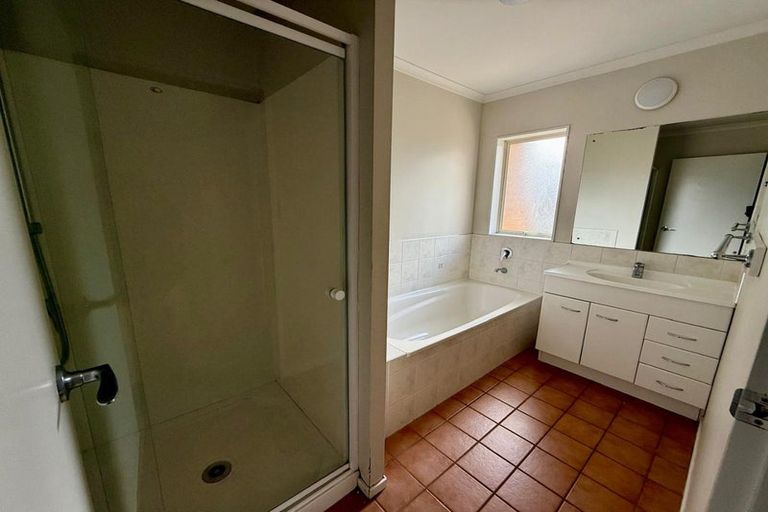 Photo of property in 142a Settlement Road, Papakura, 2110