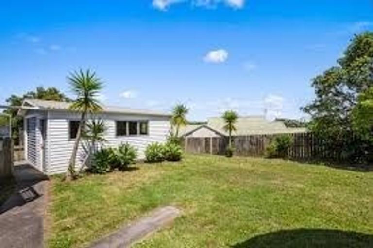 Photo of property in 66b Tiri Road, Manly, Whangaparaoa, 0930