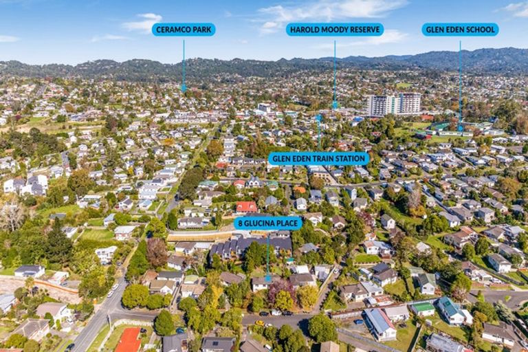 Photo of property in 8 Glucina Place, Glen Eden, Auckland, 0602