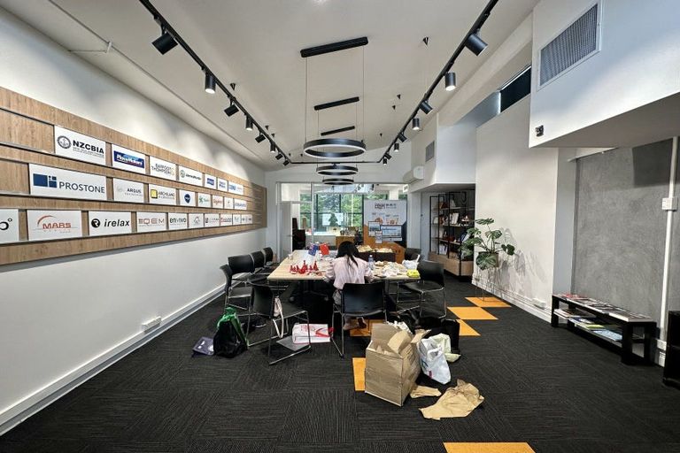 Photo of property in 54 Ponsonby Road, Karori, Wellington, 6012