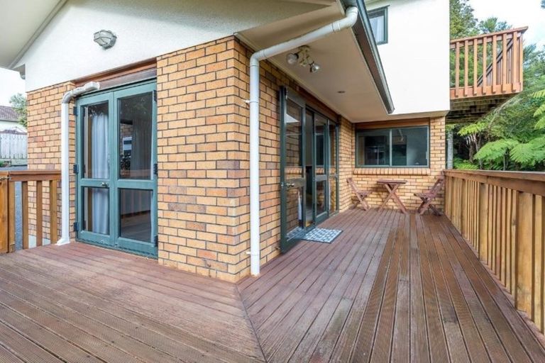 Photo of property in 47a Gatman Street, Birkdale, Auckland, 0626