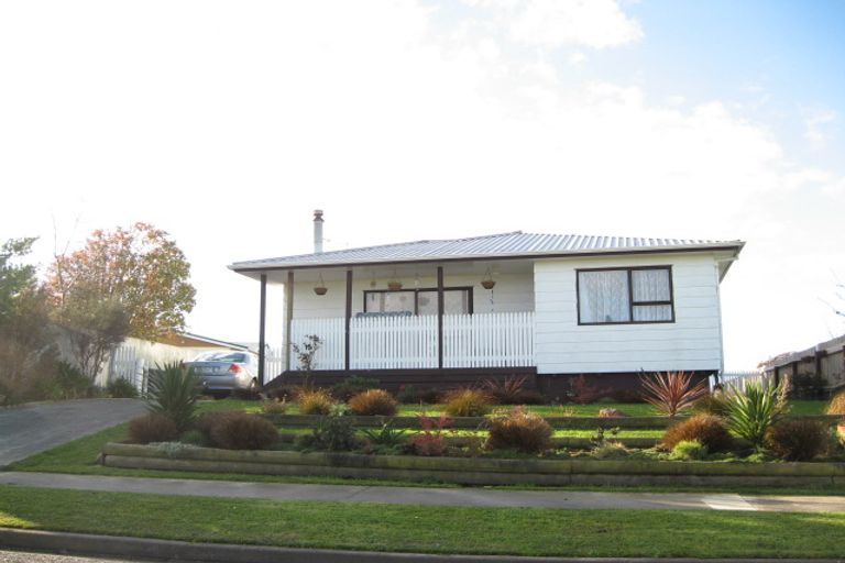 Photo of property in 34 Barton Street, Marton, 4710