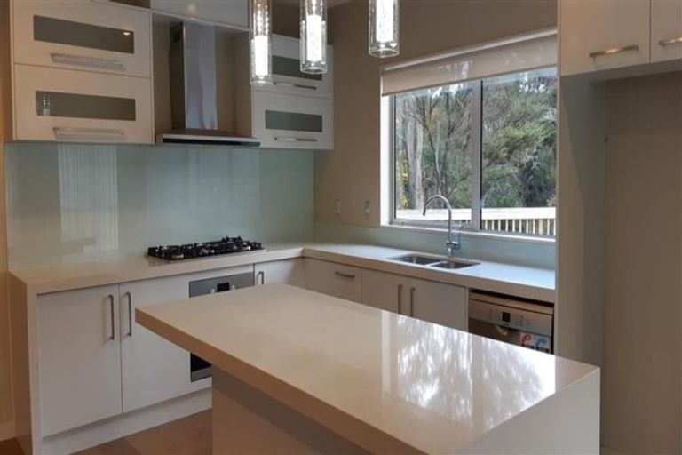 Photo of property in 7 Albertine Place, Greenhithe, Auckland, 0632