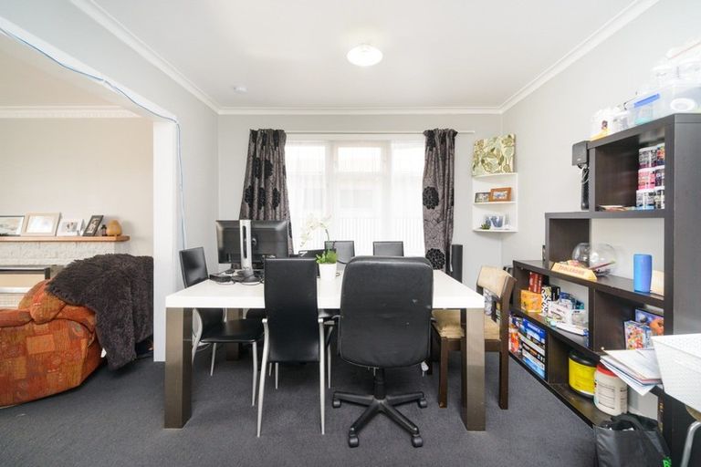 Photo of property in 65 Highbury Avenue, Highbury, Palmerston North, 4412