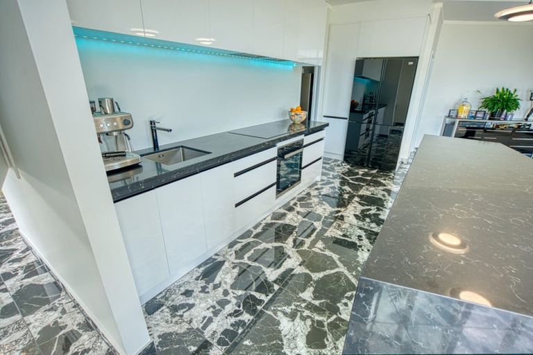 Photo of property in Infinity Eden Lodge, 15 Tasman View Road, Paroa, Greymouth, 7805