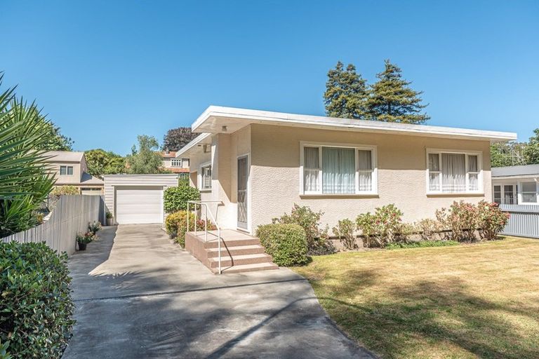 Photo of property in 94 Anzac Parade, Whanganui East, Whanganui, 4500