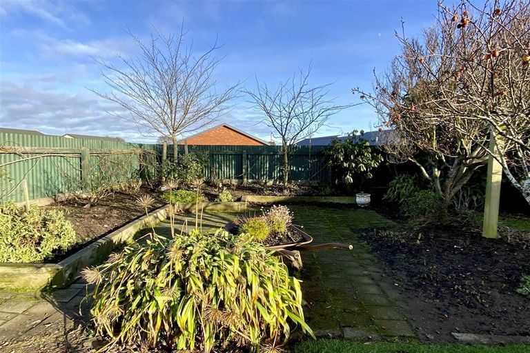 Photo of property in 36 Highfield Terrace, Newfield, Invercargill, 9812