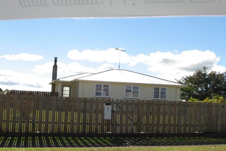 Photo of property in 14 Cairngorm Place, Tokoroa, 3420
