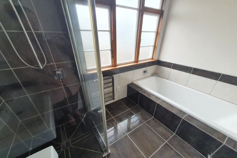 Photo of property in 70 Racecourse Road, Sockburn, Christchurch, 8042