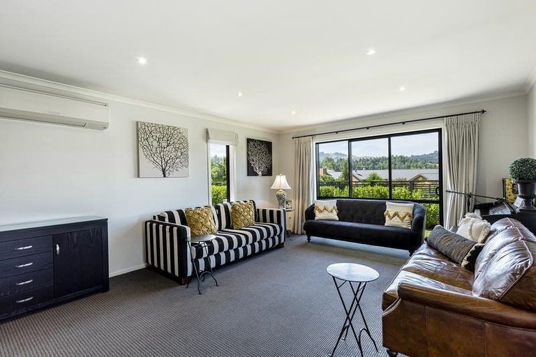 Photo of property in 45 Duxford Crescent, Fairfield, Dunedin, 9018