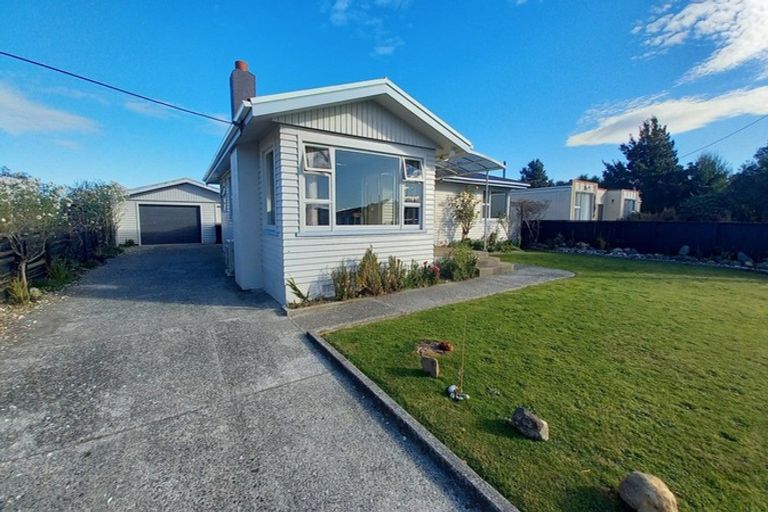 Photo of property in 3 Carlyle Street, Tuatapere, 9620