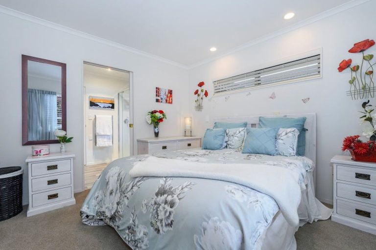 Photo of property in Orange Grove Village, 7/22 Pyes Pa Road, Pyes Pa, Tauranga, 3112