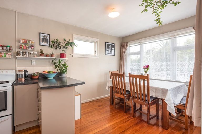Photo of property in 74 Hargood Street, Woolston, Christchurch, 8062