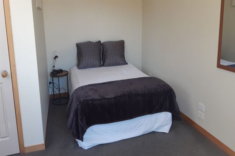 Photo of property in 78 Townsend Road, Miramar, Wellington, 6022