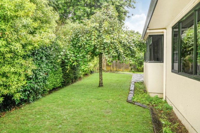 Photo of property in 9 Shannon Place, Nawton, Hamilton, 3200