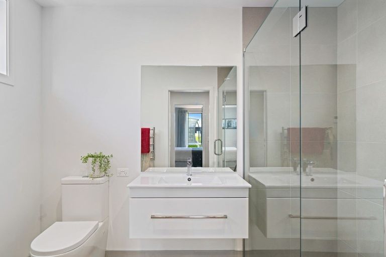 Photo of property in 74 Myles Way, Lower Shotover, Queenstown, 9304