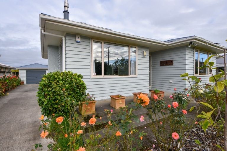 Photo of property in 240 High Street North, Carterton, 5713