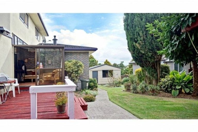 Photo of property in 12 Beatty Avenue, Te Puke, 3119