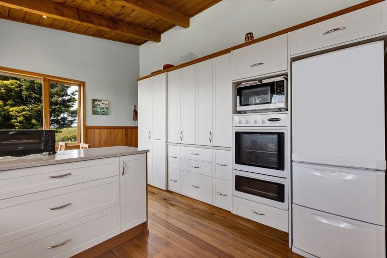 Photo of property in 839 Otaraoa Road, Tikorangi, Waitara, 4383