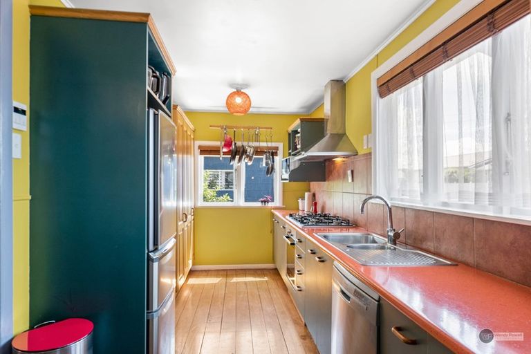 Photo of property in 381 Jackson Street, Petone, Lower Hutt, 5012