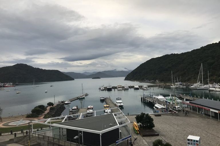 Photo of property in Oxleys Rock Apartments, 503/6 London Quay, Picton, 7220