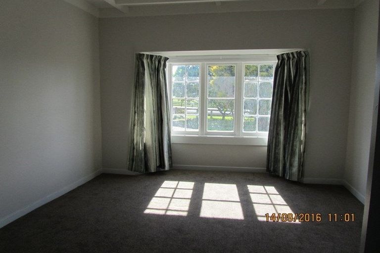 Photo of property in 77 Kahikatea Flat Road, Dairy Flat, Albany, 0794