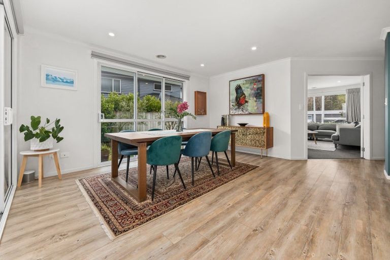 Photo of property in 35 Banks Boulevard, Whitby, Porirua, 5024