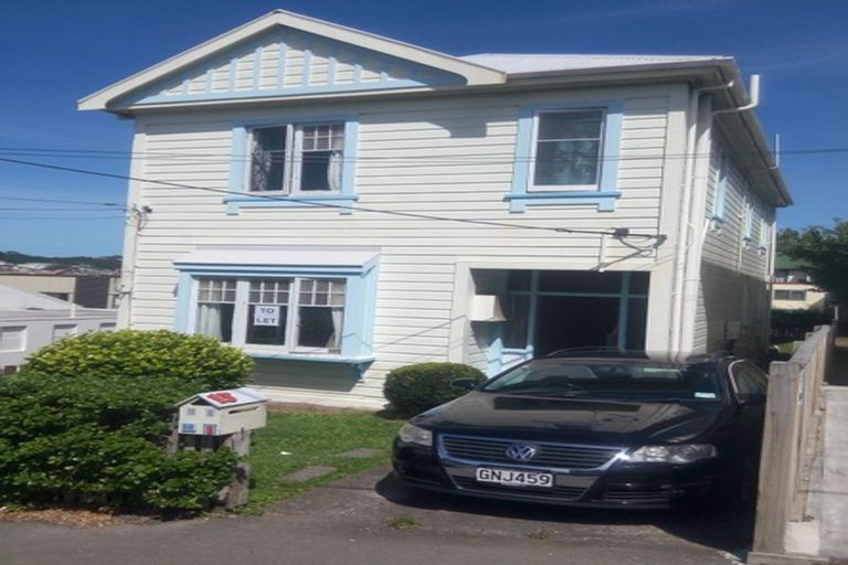 Photo of property in 13 Hall Street, Newtown, Wellington, 6021