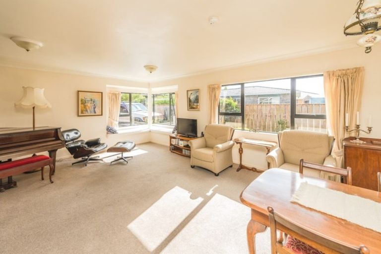 Photo of property in 20b Waharua Place, Tawhero, Whanganui, 4501