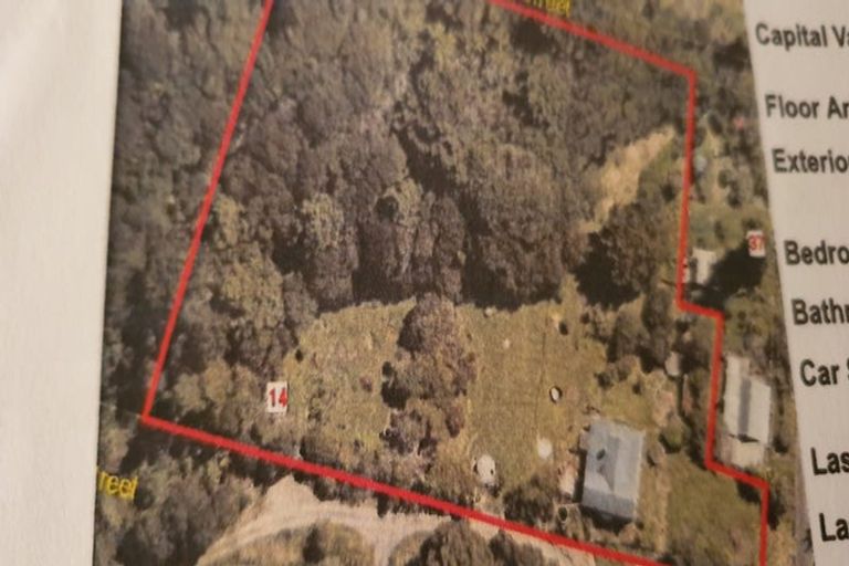 Photo of property in 14 Maning Street, Kohukohu, 0491