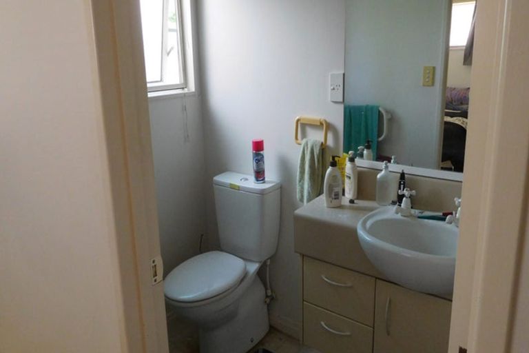 Photo of property in 17c Bernard Street, Avenues, Whangarei, 0110