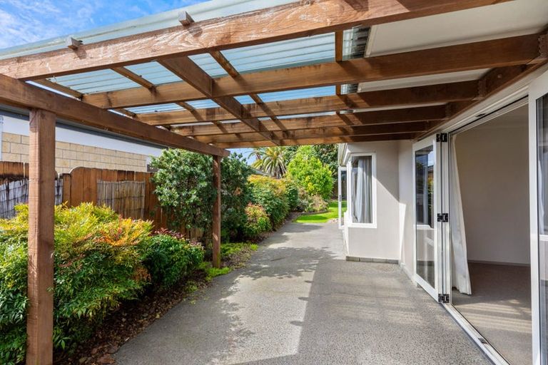 Photo of property in 7 Saint Clair Place, Papamoa Beach, Papamoa, 3118