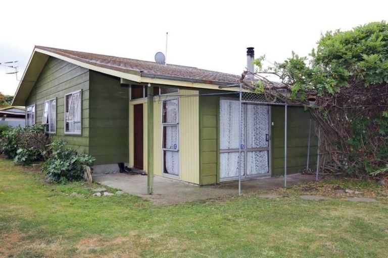 Photo of property in 84 Diaz Drive, Flaxmere, Hastings, 4120