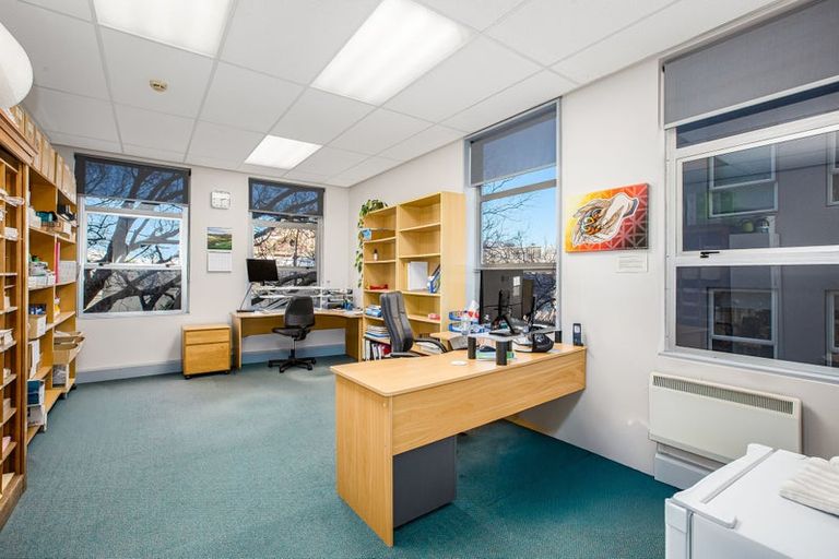 Photo of property in Molesworth House, 9/101a Molesworth Street, Thorndon, Wellington, 6011