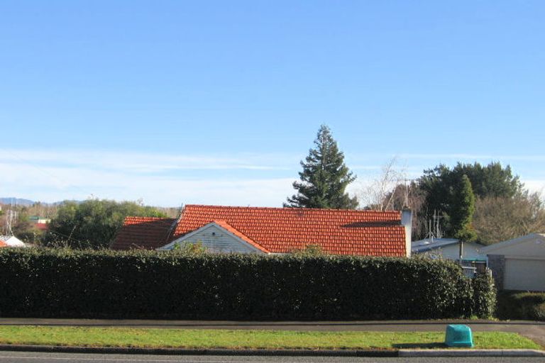 Photo of property in 122 Forest Lake Road, Forest Lake, Hamilton, 3200