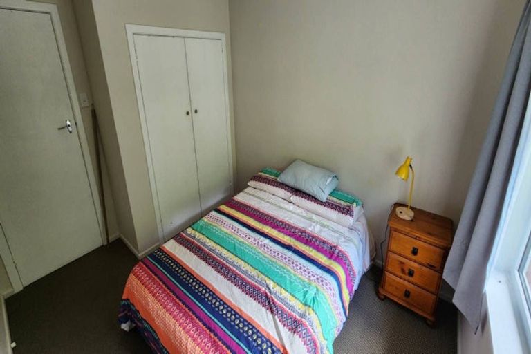 Photo of property in 23 Holmes Grove, Naenae, Lower Hutt, 5011