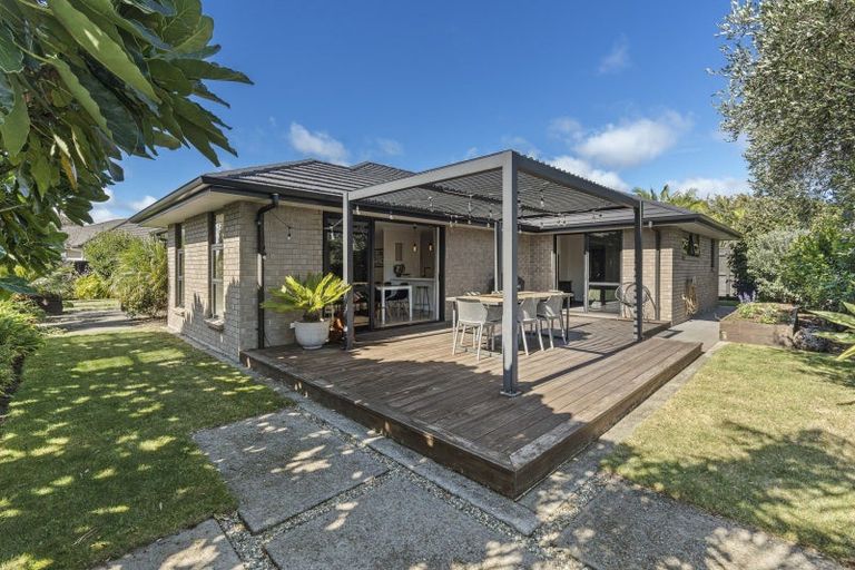 Photo of property in 5 Cessna Lane, Glen Avon, New Plymouth, 4312