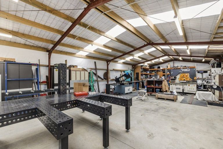 Photo of property in 77 Tirohanga Road, North Taieri, Mosgiel, 9092