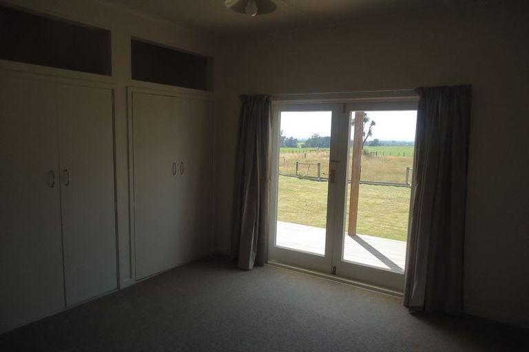Photo of property in 27 Kennards Road, Waimate, 7978