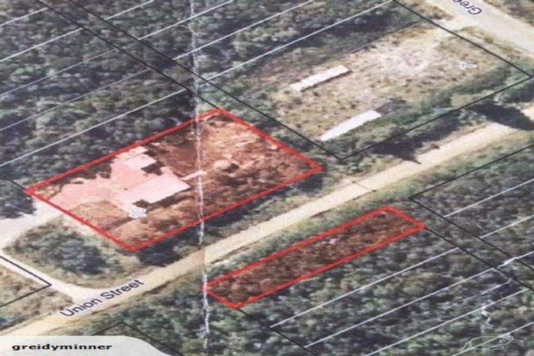 Photo of property in 10 Union Street, Kumara, 7832