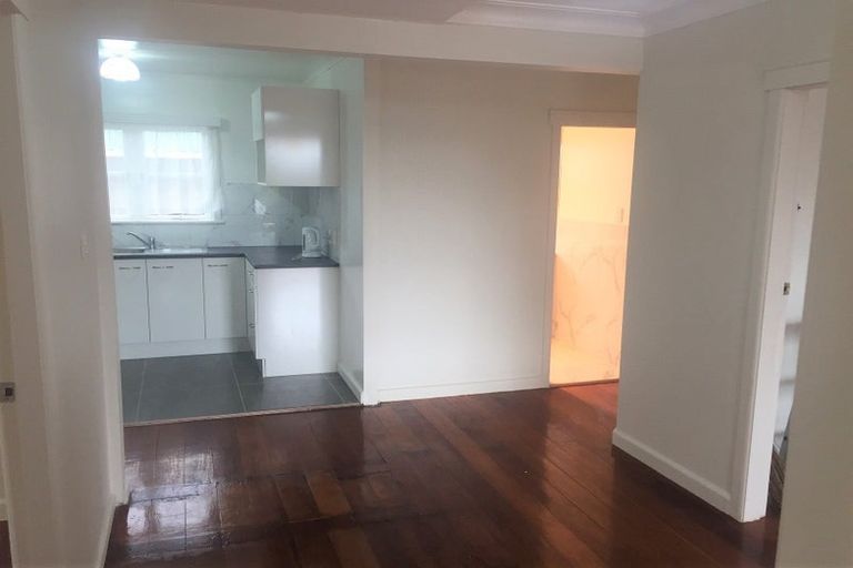 Photo of property in 2/22 Browns Road, Manurewa, Auckland, 2102